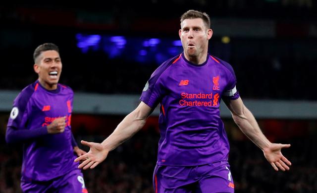 利物浦vs利兹首发：萨拉赫连续三场替补，埃基蒂克、维尔茨先发